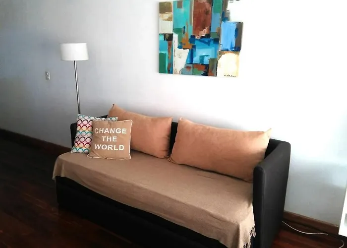 M & C Suites